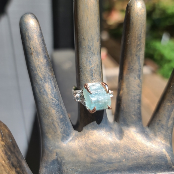 Aquamarine HUGE 9k raw nugget & Topaz Sterling ring sz8.5 - Picture 5 of 7